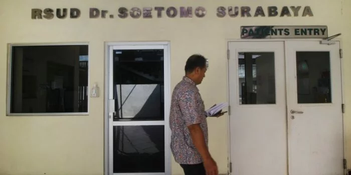 RSUD Dr Soetomo Surabaya Rawat Warga Negara asal China di Ruang Isolasi Khusus RSUD Dr Soetomo Surabaya Rawat Warga Negara asal China di Ruang Isolasi Khusus