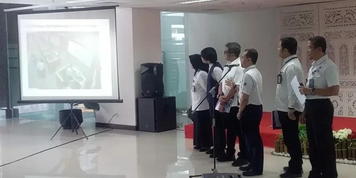 Timgab Ungkap Fakta Penyebab Telatnya Informasi Tibanya Harun Masiku Timgab Ungkap Fakta Penyebab Telatnya Informasi Tibanya Harun Masiku