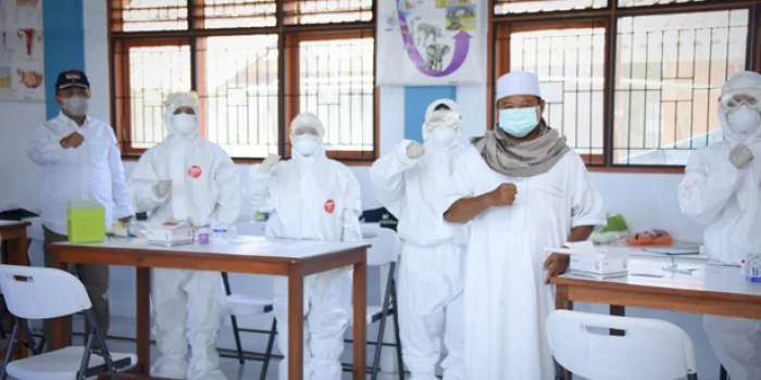 Wagub Jabar Tinjau Pelaksanaan Tes Masif COVID-19 Bagi Pemuka Agama Wagub Jabar Tinjau Pelaksanaan Tes Masif COVID-19 Bagi Pemuka Agama