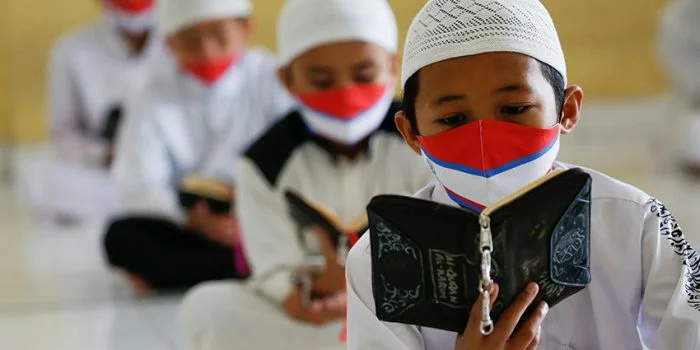 Hasil Riset: Warga Indonesia Paling Religius Sedunia Hasil Riset: Warga Indonesia Paling Religius Sedunia