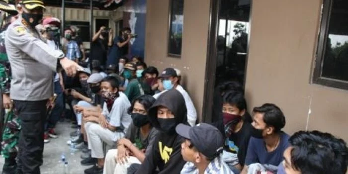 Diduga Kelompok Anarko Sindikalis, Polda Metro Jaya Amankan Puluhan Remaja Diduga Kelompok Anarko Sindikalis, Polda Metro Jaya Amankan Puluhan Remaja