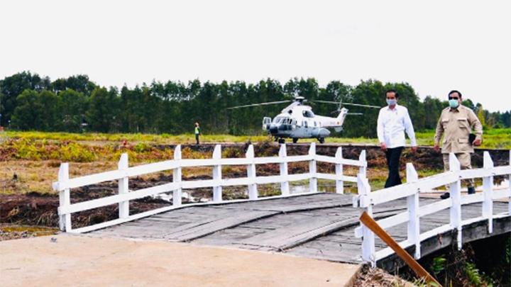 Jokowi Tinjau Lumbung Pangan di Kalimantan Tengah, Istana Bantah Hindari Aksi BEM SI Jokowi Tinjau Lumbung Pangan di Kalimantan Tengah, Istana Bantah Hindari Aksi BEM SI
