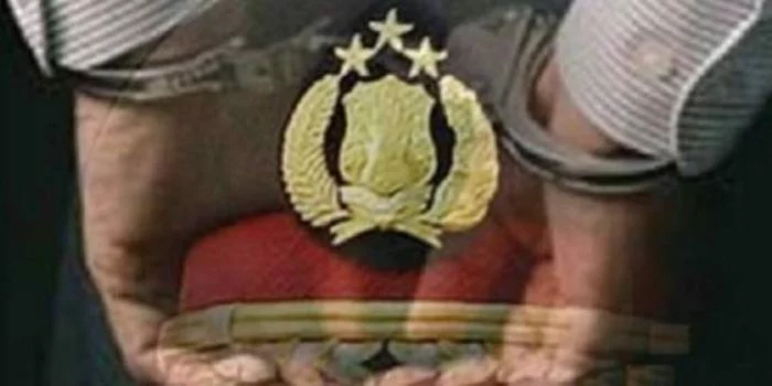 Aksi Oknum Polisi Briptu Nikmal Perkosa Gadis ABG di Mapolsek, Polri Minta Maaf Aksi Oknum Polisi Briptu Nikmal Perkosa Gadis ABG di Mapolsek, Polri Minta Maaf