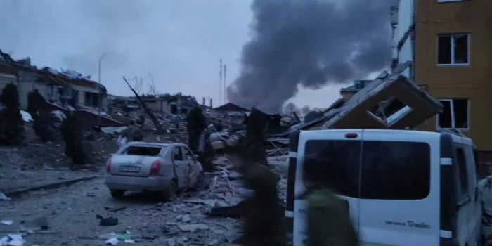 Ukraina Gunakan Alat Pengenalan Wajah Clearview AI untuk Memantau Penyerang Rusia dan Identifikasi Mayat Ukraina Gunakan Alat Pengenalan Wajah Clearview AI untuk Memantau Penyerang Rusia dan Identifikasi Mayat