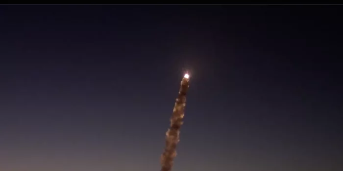 Voldymyr Zelensky Desak Negara Barat Berikan Bantuan Militernya, Rusia Kirim Misil Target Gudang Pangan-Minyak Voldymyr Zelensky Desak Negara Barat Berikan Bantuan Militernya, Rusia Kirim Misil Target Gudang Pangan-Minyak