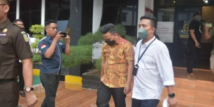 2 Oknum Auditor BPK Jabar Terjaring OTT di Ruangan BPKD, Diduga Tindak Pemerasan 2 Oknum Auditor BPK Jabar Terjaring OTT di Ruangan BPKD, Diduga Tindak Pemerasan