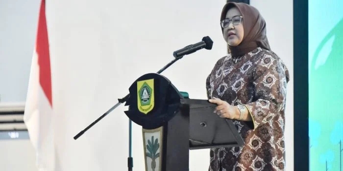 OTT KPK, ICW Duga Ada 'Biaya' Politik yang Besar di Balik Lengsernya Bupati Bogor OTT KPK, ICW Duga Ada 'Biaya' Politik yang Besar di Balik Lengsernya Bupati Bogor