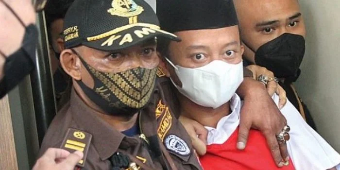 Banding Jaksa Diterima, Pemerkosa 13 Santriwati, Herry Wirawan Akhirnya Divonis Hukuman Mati