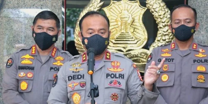 Polisi Selidiki Dugaan Keterlibatan Kelompok Anarko Saat Demo 11 April Polisi Selidiki Dugaan Keterlibatan Kelompok Anarko Saat Demo 11 April