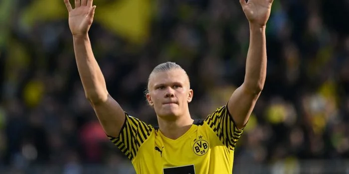 Manchester City Umumkan Kesepakatan Transfer Pembelian Erling Haaland dari Borussia Dortmund Manchester City Umumkan Kesepakatan Transfer Pembelian Erling Haaland dari Borussia Dortmund