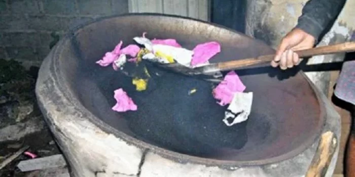 Bukan Migor, Kerupuk Melarat Cirebon Digoreng Pakai Pasir Bukan Migor, Kerupuk Melarat Cirebon Digoreng Pakai Pasir