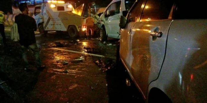 Kemenhub Selidiki Penyebab Tabrakan Beruntun di Tol Cipularang KM92 Kemenhub Selidiki Penyebab Tabrakan Beruntun di Tol Cipularang KM92