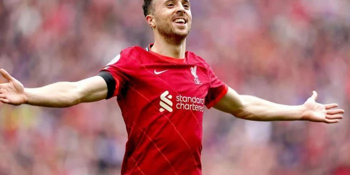 Diogo Jota Perpanjang Kontrak di Liverpool 5 Tahun Lagi Diogo Jota Perpanjang Kontrak di Liverpool 5 Tahun Lagi