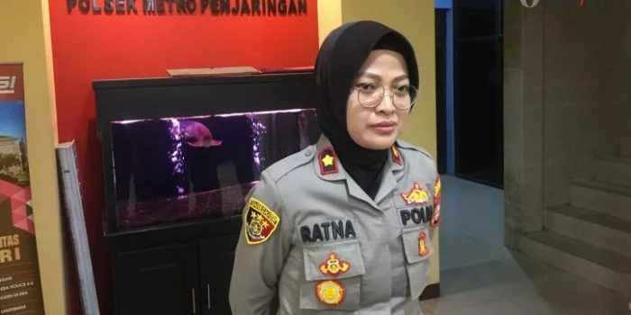 Polda Metro Jaya: Kapolsek Penjaringan Kembali Bertugas Usai Diperiksa Divpropam Polri Polda Metro Jaya: Kapolsek Penjaringan Kembali Bertugas Usai Diperiksa Divpropam Polri