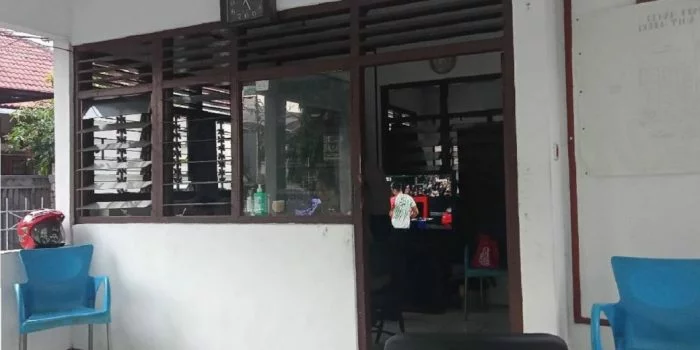 Rekaman CCTV: Tampak Wajah Istri Ferdy Sambo Seperti Menangis Usai Terjadi Peristiwa Penembakan Brigadir J Rekaman CCTV: Tampak Wajah Istri Ferdy Sambo Seperti Menangis Usai Terjadi Peristiwa Penembakan Brigadir J