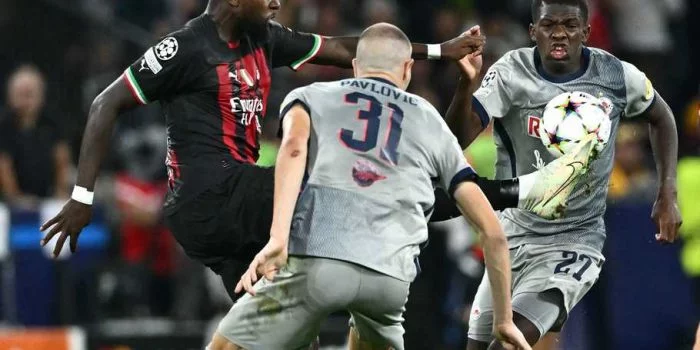 Klub Austria RB Salzburg Tahan Imbang Juara Italia AC Milan 1-1 Klub Austria RB Salzburg Tahan Imbang Juara Italia AC Milan 1-1