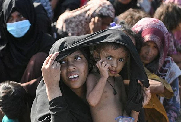 Lagi-lagi Pengungsi Rohingya Ditolak di Aceh Besar