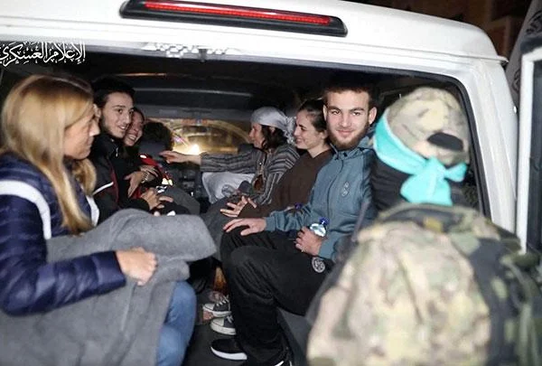 Hamas Menolak Tuduhan Pemerkosaan Selama Serangan 7 Oktober Hamas Menolak Tuduhan Pemerkosaan Selama Serangan 7 Oktober