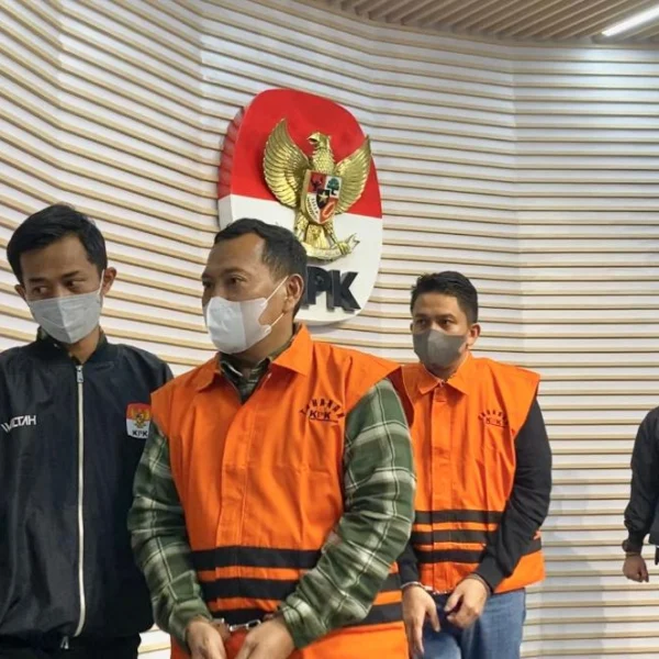 2 Orang Kembali Ditahan KPK, Kasus Dugaan Suap Pengadaan Barang dan Jasa di Lingkup Pemkab Labuhanbatu 2 Orang Kembali Ditahan KPK, Kasus Dugaan Suap Pengadaan Barang dan Jasa di Lingkup Pemkab Labuhanbatu