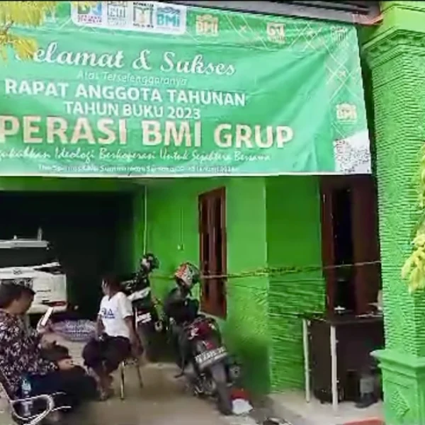 Polisi Dalami Motif Penyerangan di Koperasi Arjawinangun Kabupaten Cirebon, 4 Orang Terluka Polisi Dalami Motif Penyerangan di Koperasi Arjawinangun Kabupaten Cirebon, 4 Orang Terluka