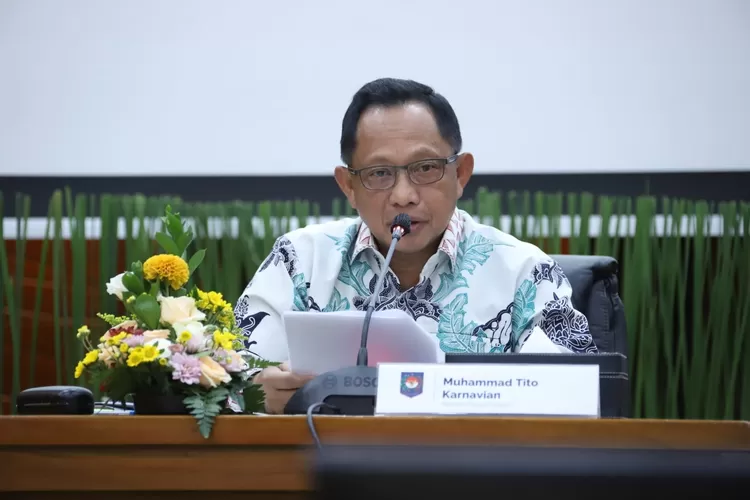 Mendagri Ungkap Perangkat Desa hingga Kepala Desa Tidak Dapat THR