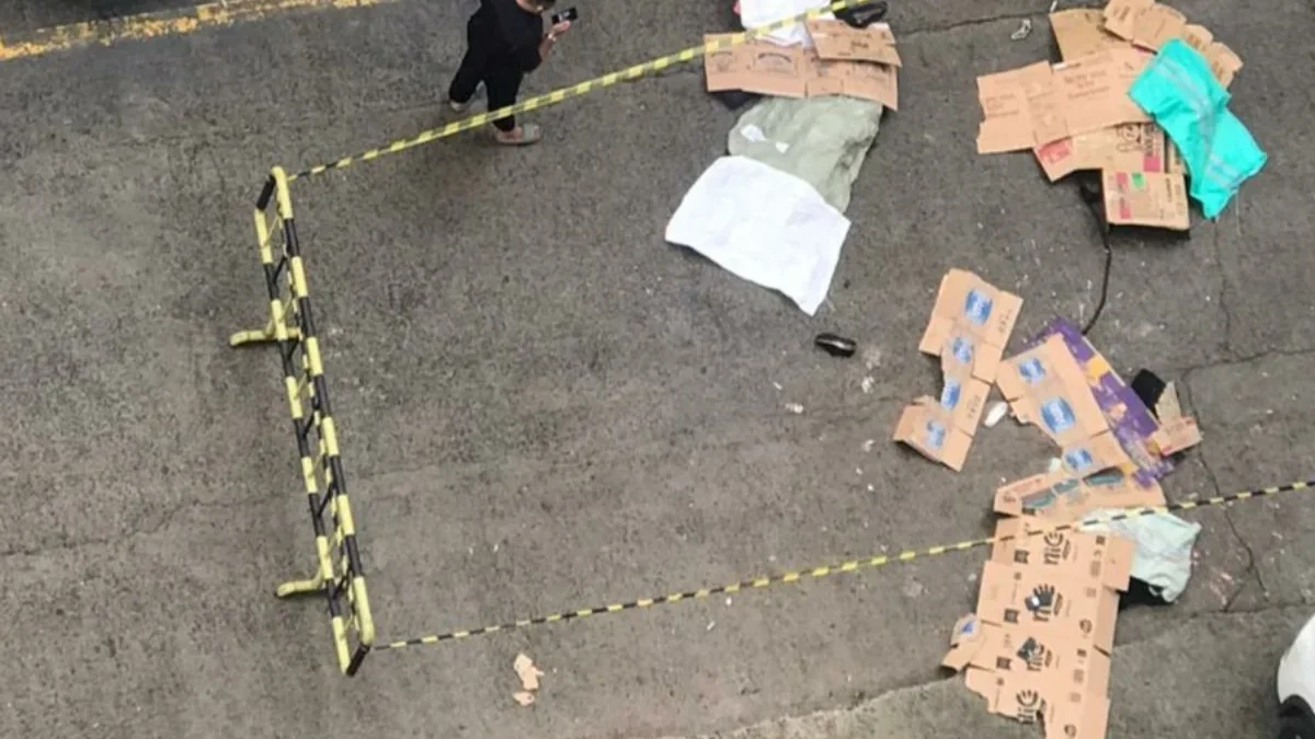 4 Orang Tewas Diduga Lompat dari Lantai 21 Apartemen di Penjaringan, Begini Kronologinya 4 Orang Tewas Diduga Lompat dari Lantai 21 Apartemen di Penjaringan, Begini Kronologinya