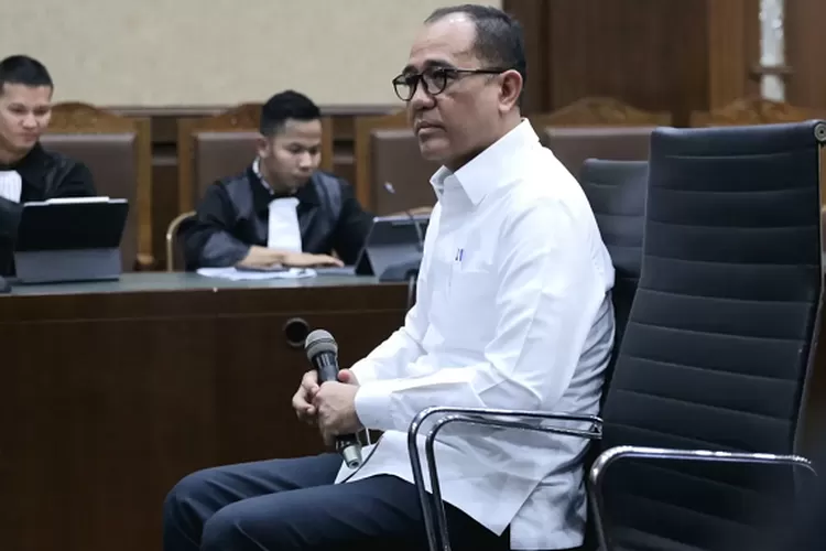 Mantan Pejabat Dirjen Pajak Kemenkeu Rafael Alun Trisambodo Tetap Dihukum 14 Tahun, Rekam Jejak Sidang Kasusnya Mantan Pejabat Dirjen Pajak Kemenkeu Rafael Alun Trisambodo Tetap Dihukum 14 Tahun, Rekam Jejak Sidang Kasusnya