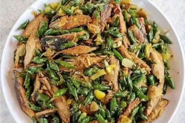 7 Ide Menu Buka Puasa di Rumah, dari Resep Bihun Goreng hingga Ikan Tongkol Cabe Ijo 7 Ide Menu Buka Puasa di Rumah, dari Resep Bihun Goreng hingga Ikan Tongkol Cabe Ijo