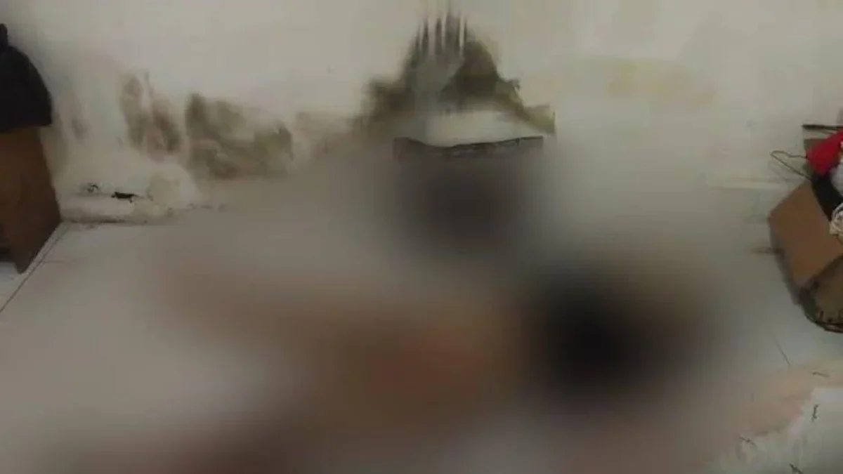 Penemuan Mayat Wanita Hamil di Ruko Kelapa Gading Jasad wanita hamil ditemukan di kedai kawasan Kelapa Gading, Jakarta Utara/ Foto: IST