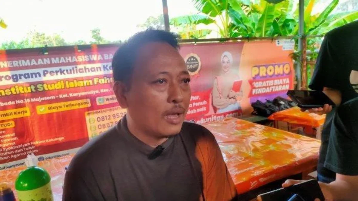 Warga Tanggapi Pernyataan Aep Saksi Kunci Kasus Pembunuhan Vina-Eky Cirebon, Begini Bantahannya Samsuri (40), warga yang sempat bertempat tinggal di sekitar Jalan Perjuangan, Kelurahan Karyamula, Kecamatan