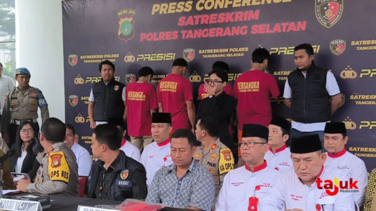 Peran 4 Tersangka Kasus Pembubaran Doa Rosario Mahasiswa Katolik di Tangsel, Diawali Teriakan Ketua RT Ketua RT turut ditetapkan sebagai tersangka di kasus pembubaran doa rosario di Tangsel.