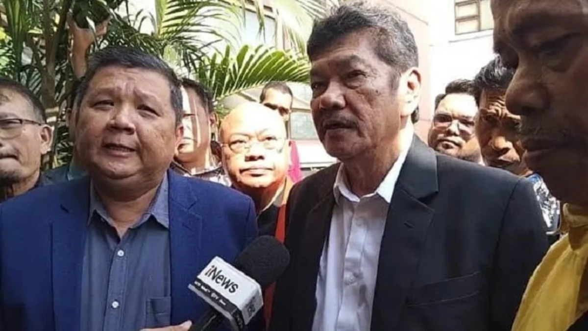 Kasus Pembunuhan Vina-Eky Cirebon, Begini Pengakuan Ayah Terpidana Eka Sandi Tim kuasa hukum dari Peradi mendampingi keluarga terpidana kasus Vina Cirebon menjalani pemeriksaan di Ditresk