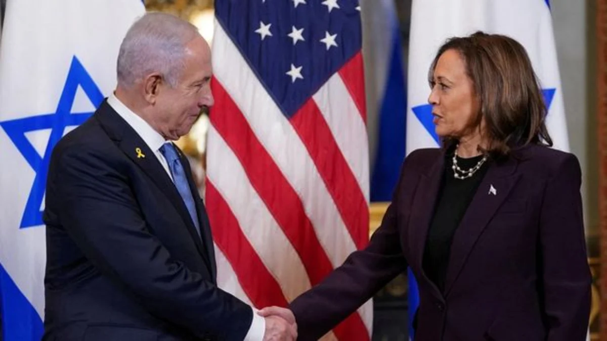 Bertemu Benjamin Netanyahu, Kamala Harris Tegaskan Melihat Gaza Sebagai Situasi Mengerikan Wakil Presiden AS Kamala Harris bertemu dengan Perdana Menteri Israel Benjamin Netanyahu di Gedung Kantor Ekse