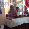 Forum Kewaspadaan Dini Masyarakat Ajak Masyarakat Jaga Toleransi dan Suasana Kondusif Kota Salatiga Ketua Forum Kewaspadaan Dini Masyarakat (FKDM) Kota Salatiga, Darmaji Surasto (kanan), Sekertaris FKDM A\'an Tr