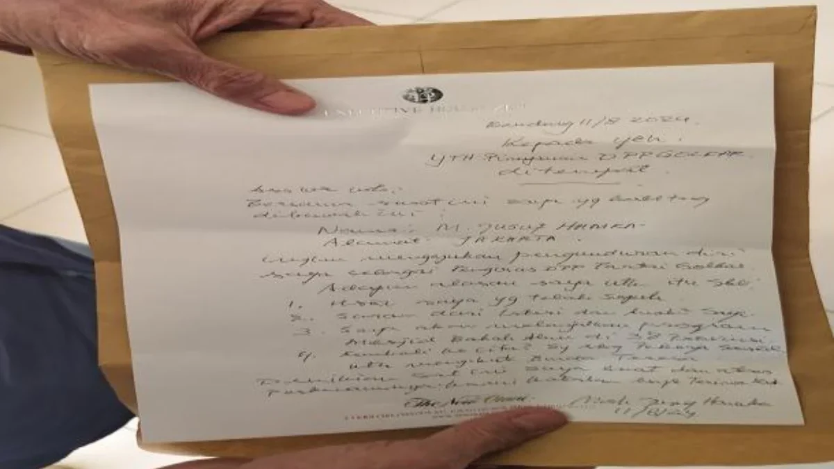 Surat pengunduran diri Jusuf Hamka dari Partai Golkar. - (Istimewa)