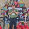 Penjabat Wali Kota Salatiga Usulkan Wilayah Jalan Pattimura Jadi Kawasan Wisata Pj. Wali Kota Salatiga, Yasip Khasani saat membuka Festival Kutowinangun Lor 2024, Sabtu(10/8/2024). (Foto: Se