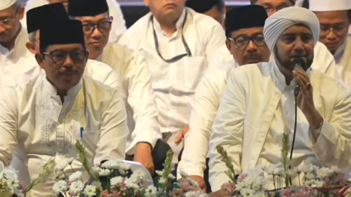 Hari Jadi ke-79 Provinsi Jateng: Jawa Tengah Bersholawat, Habib Syech Abdul Qodir Assegaf Hadir di Salatiga Hari Jadi ke-79 Pemprov Jateng: Jawa Tengah Bersholawat, Habib Syech Abdul Qodir Assegaf, Senin (19/9) di Lapa