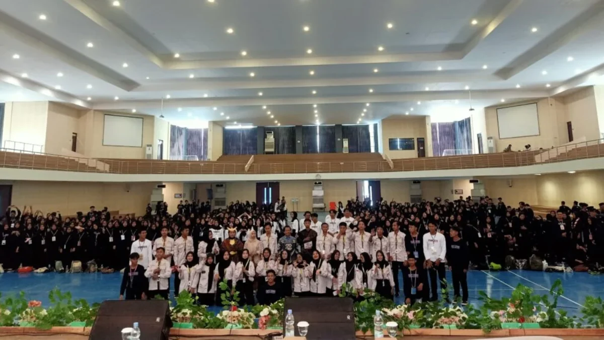 Mahasiswa Baru FTIK UIN Salatiga Dipersiapkan Jadi Calon Guru di Era Digital Merespon Kemajuan Teknologi Pengenalan Budaya Akademik dan Kemahasiswaan (PBAK) FITK UIN Salatiga. Kamis(22/08/2024). Foto: ist