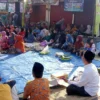 Saparan Kampung Grogol Salatiga, Festival Sumur Wali Airnya Kembali Mengalir Warga Kampung Grogol, Kelurahan Dukuh, Kecamatan Sidomukti, Kota Salatiga, saat melakukan syukur atas kembalin