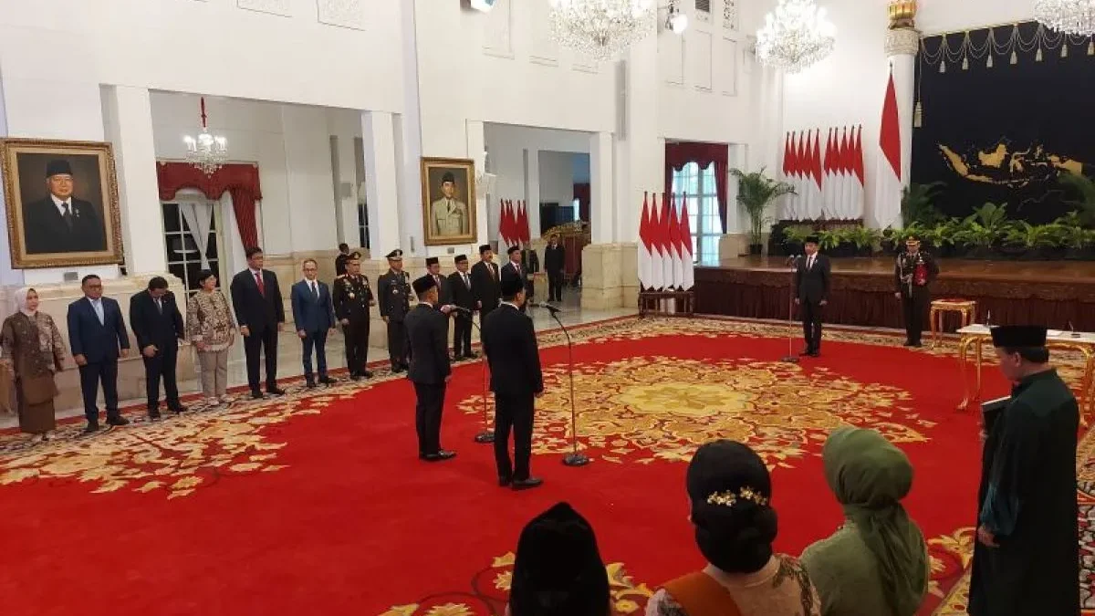Presiden Jokowi Lantik Eddy Hartono Jadi Kepala BNPT Presiden Jokowi melantik Irjen Pol. Eddy Hartono sebagai Kepala Badan Nasional Penanggulangan Terorisme (BNPT)