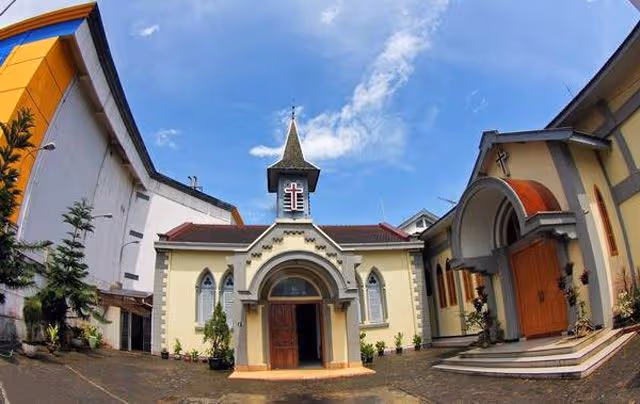 Gereja Protestan Indonesia Bagian Barat Salatiga (Foto: Facebook GPIB Tamansari Salatiga)