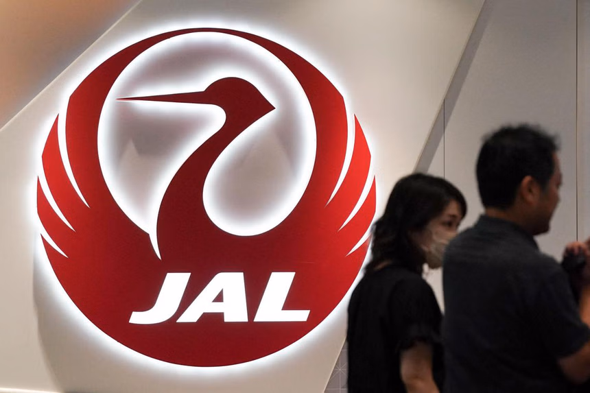 Serangan itu dimulai pada pukul 07.24 (06.24 di Singapura) dan berdampak pada sistem internal dan eksternal ma