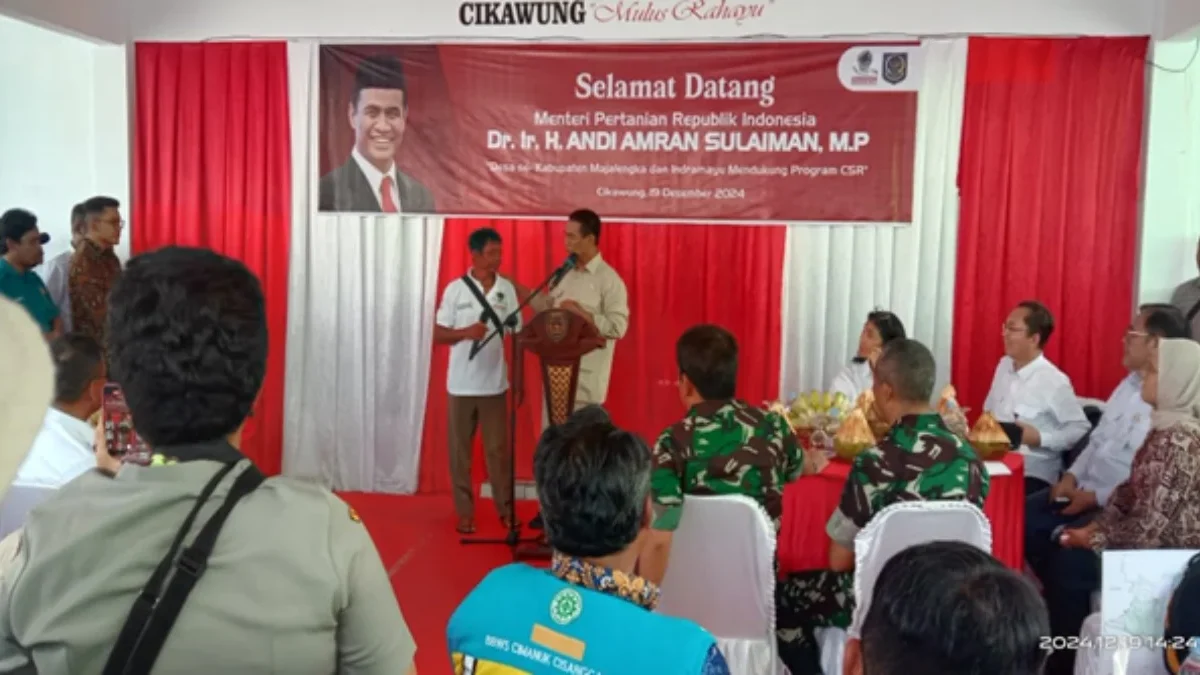 Mentan RI Dr. Ir. H. Andi Amran Sulaiman, Mp saat berada di Indramayu, Jawa Barat, Kamis (19/12/2024)