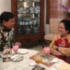 Akankah Ada Kejutan 23 Januari, Prabowo-Megawati Bersilaturahmi? Pertemuan lama antara Ketua Umum Partai Gerindra Prabowo Subianto dan Ketua Umum PDIP Megawati Soekarnoputri.