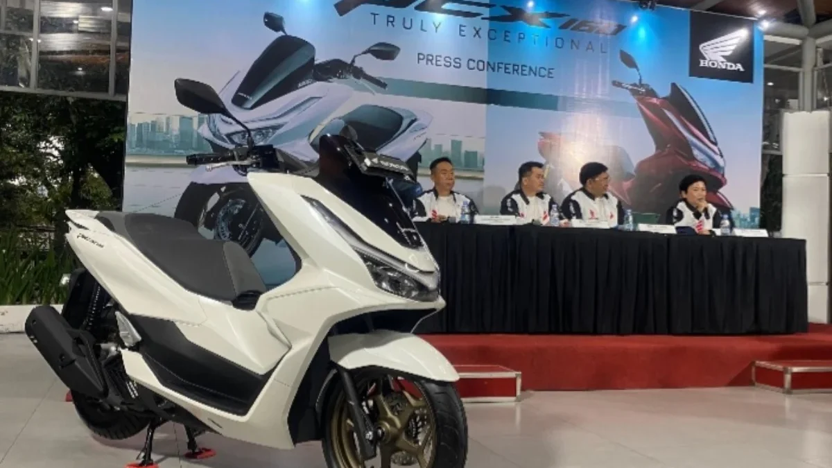 New Honda PCX 160 Hadir di Jawa Barat, Inovasi Baru Varian RoadSync DAM resmi luncurkan New Honda PCX 160.