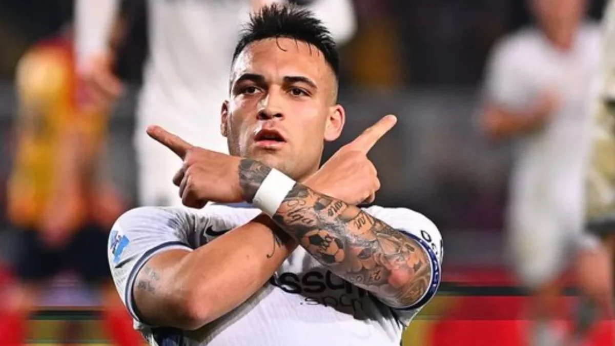 Inter Milan Tekuk Lecce 4-0 Tanpa Balas Dendam Penyerang Inter Milan Lautaro Martinez melakukan selebrasi seusai mencetak gol ke gawang Lecce dalam laga lanj