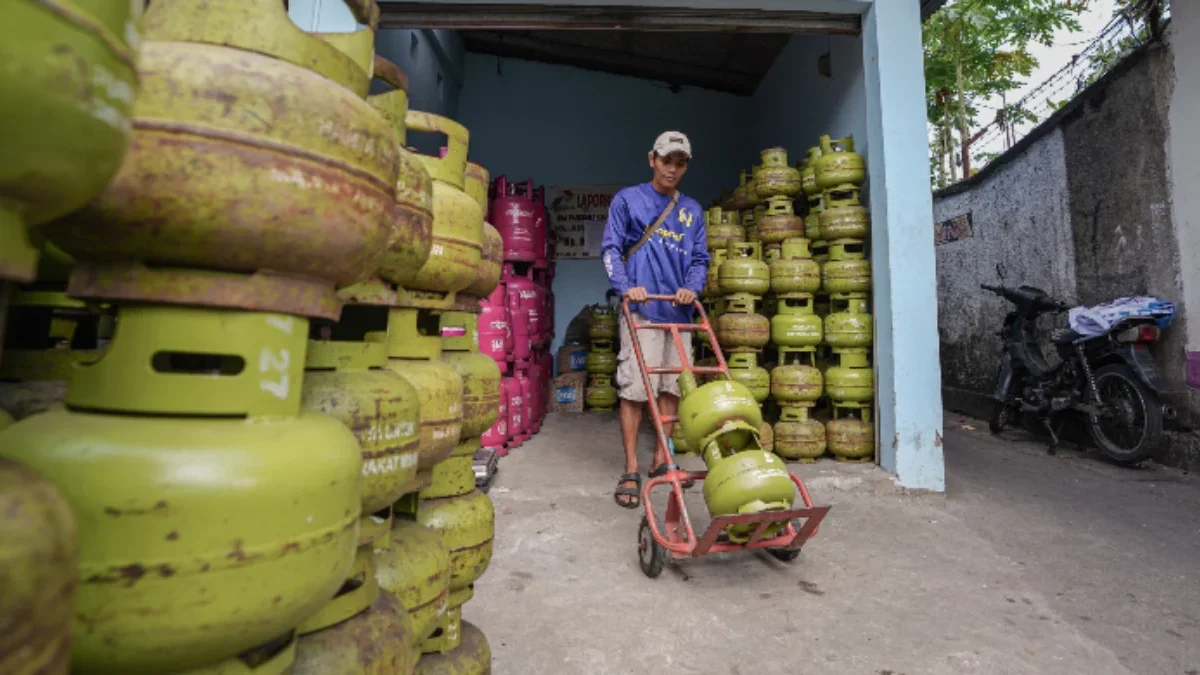 Menteri ESDM: Sebenarnya Rakyat dapat Harga LPG 3Kg Maksimal Rp19 Ribu, Itu Sudah Mahal Pengecer Boleh Distribusikan LPG 3 Kg, Perannya sebagai Sub Pangkalan. (Foto Pertamina Patra Niaga)