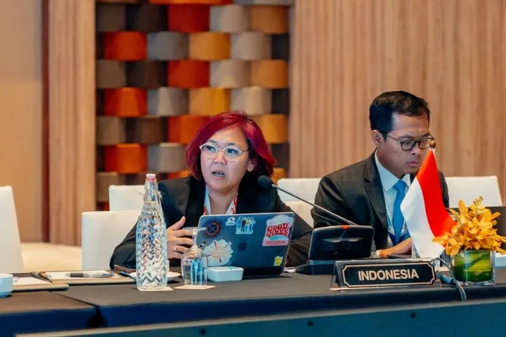 Anita Wahid Minta Otoritas Malaysia Investigasi Menyeluruh Kejadian Penembakan WNI Wakil Indonesia untuk Komisi Hak Asasi Manusia Antarpemerintah ASEAN (AICHR) Anita Wahid berbicara dalam Sidan