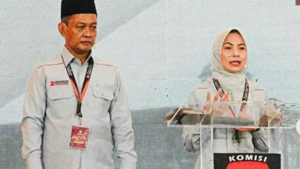 Pasangan calon Bupati dan Wakil Bupati Serang, Ratu Rachmatu Zakiyah dan Najib Hamas, menghadapi putusan Mahka
