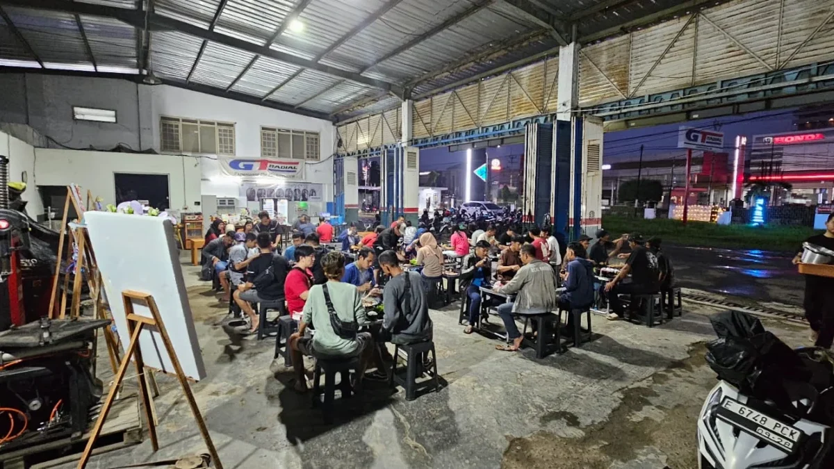 Jika Kamu di Sekitaran Jalan Brigjen Dharsono Bypass Cirebon, Coba Mampir ke Barbeque 98, Sensasi Street BBQ Suasana Barbeque 98 di Jalan Brigjen Dharsono No 98 Bypass Cirebon (IST)
